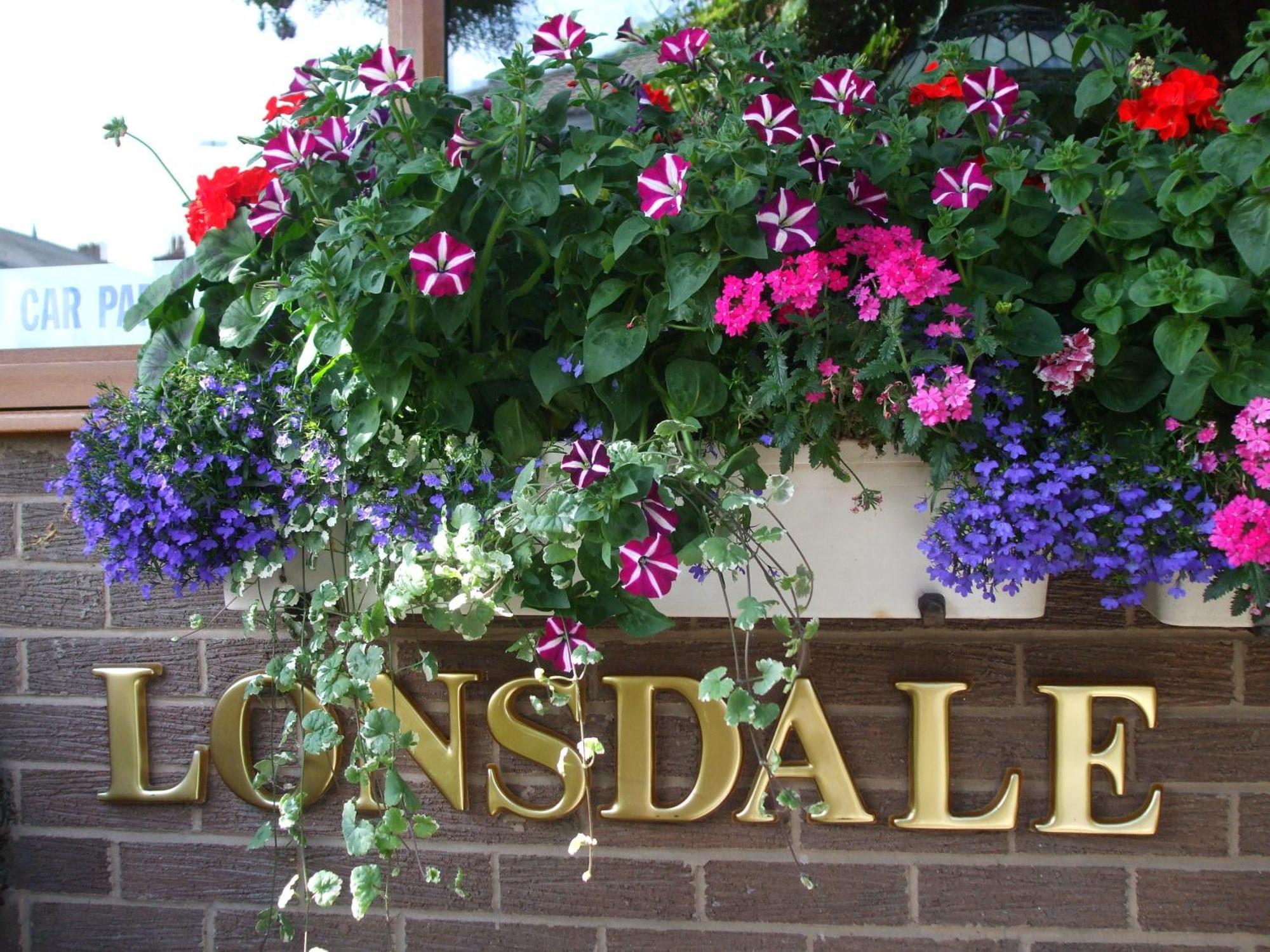 The Lonsdale Hotel Блекпул Екстериор снимка